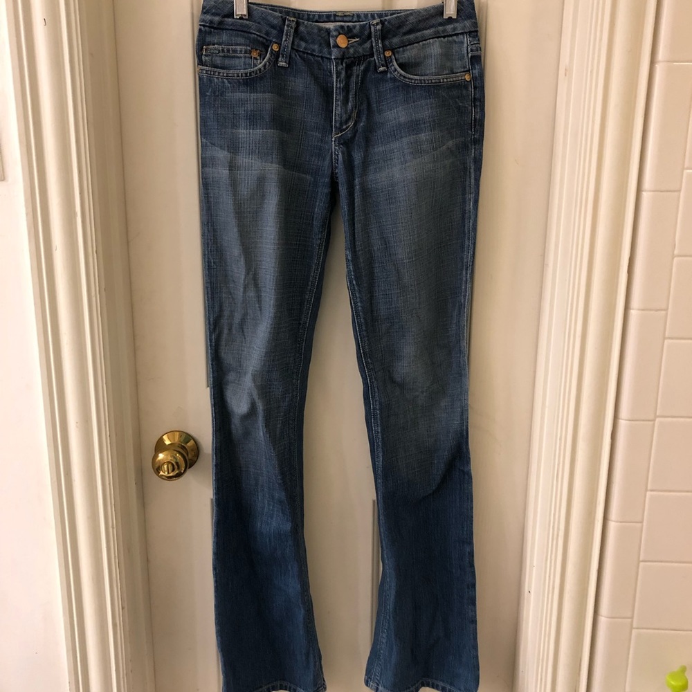 Joe’s Straight leg jeans